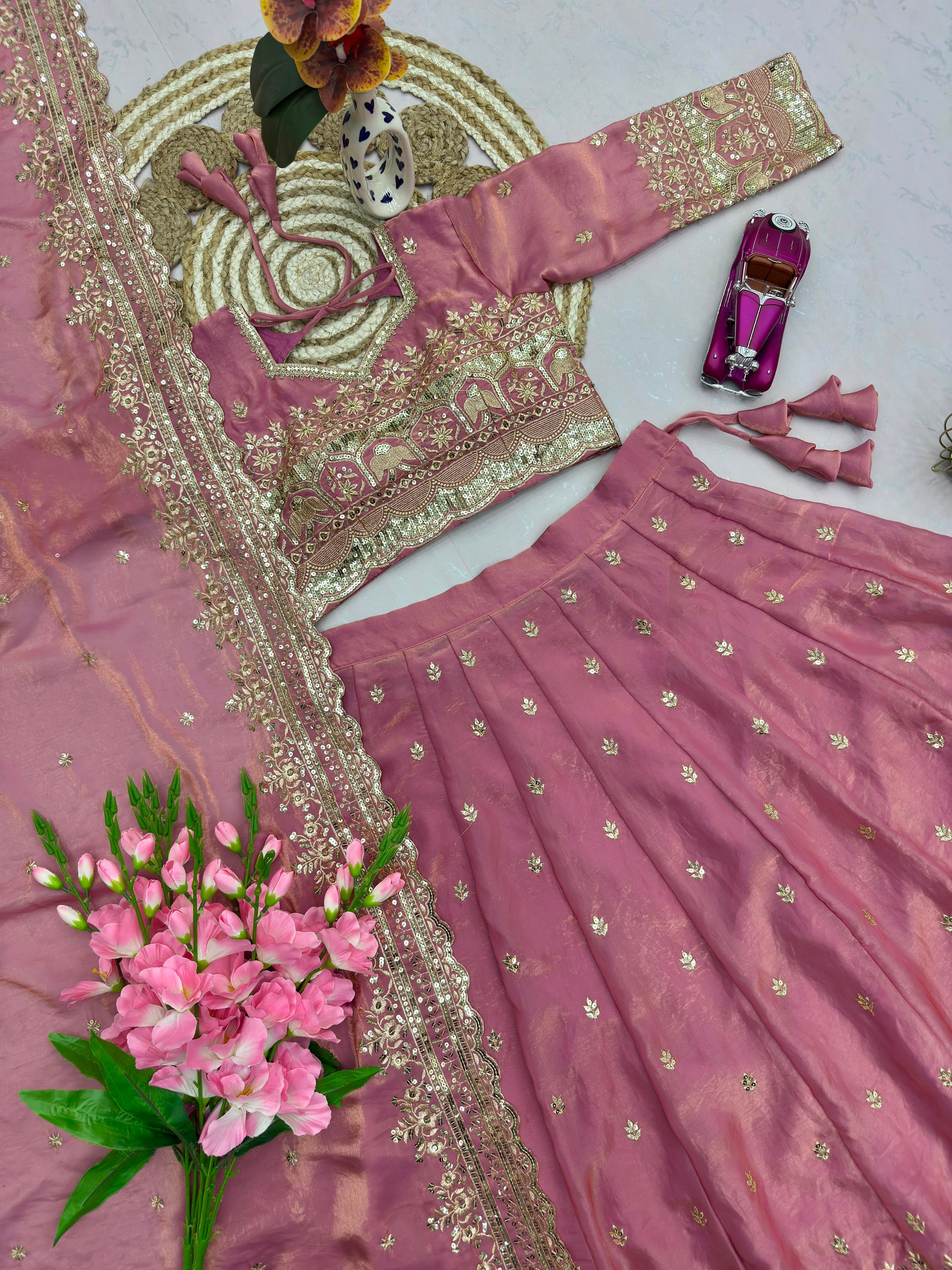 Lehenga stiched in L size