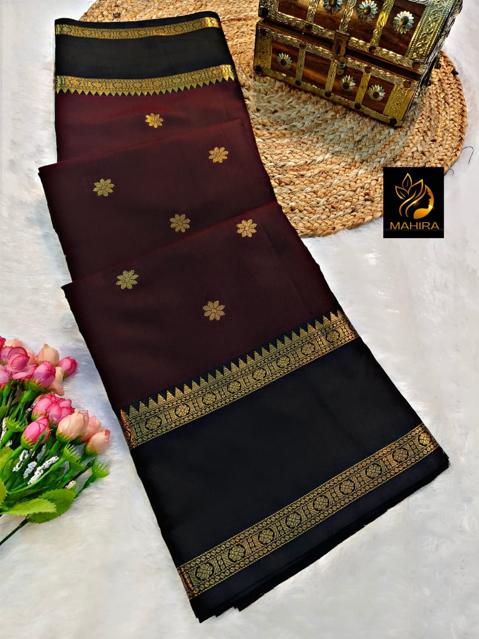 Trending Viral Collection Banarasi Semi Soft Saree