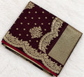 Saree Bordeaux mit goldenem Zari-Muster