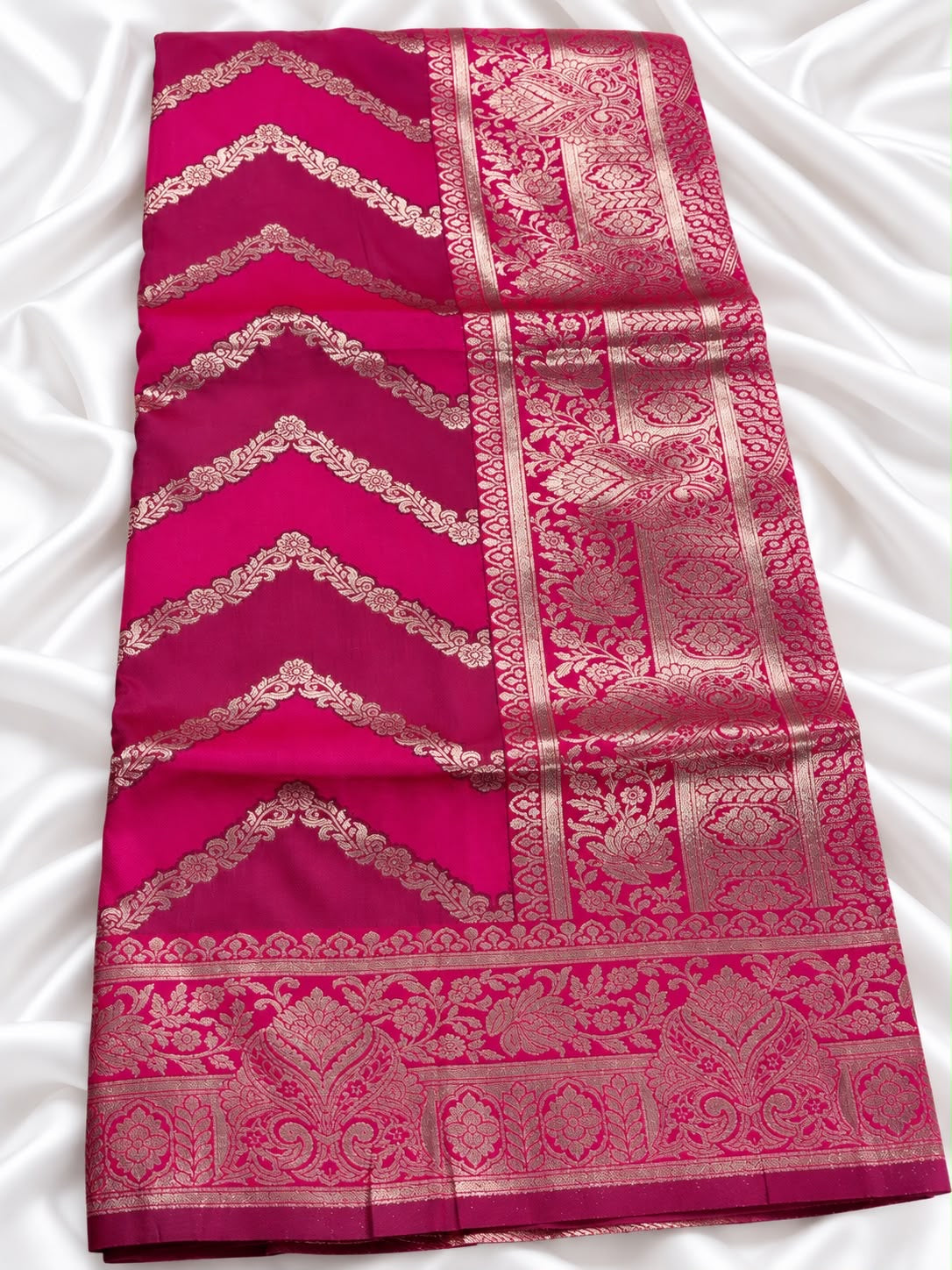 Saree mit Zickzack