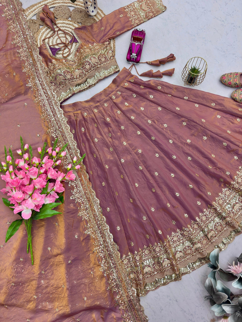 Lehenga stiched in L size
