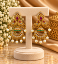 Jhumka-Ohrringe
