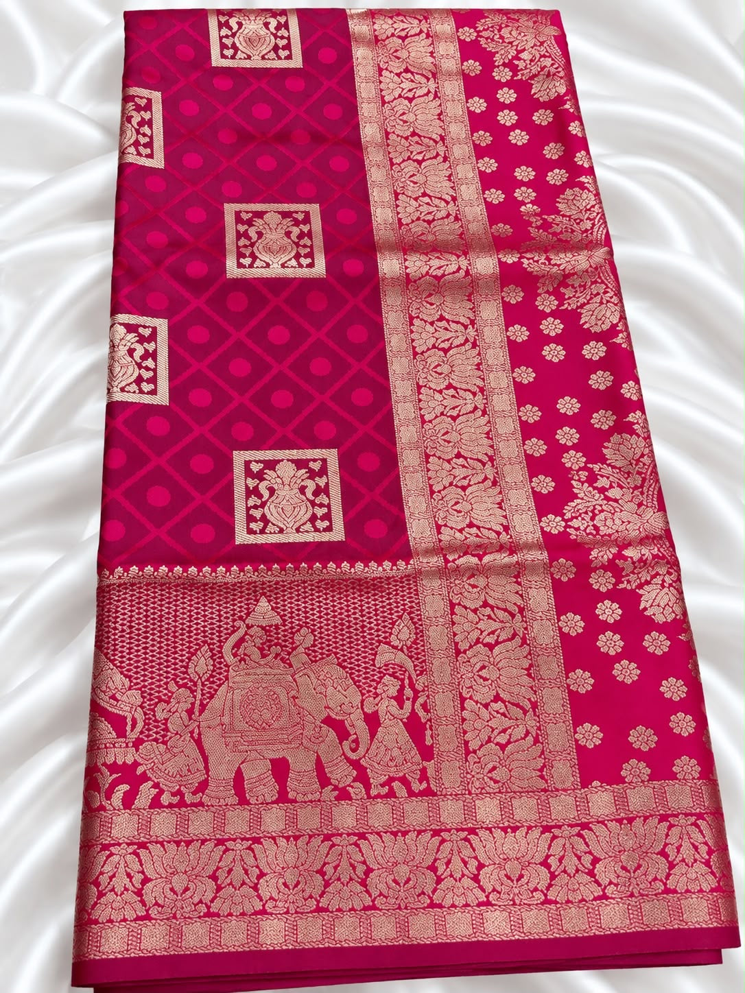 Banarasi Saree mit Elefanten-Bordüre und Zari-Rautenmuster