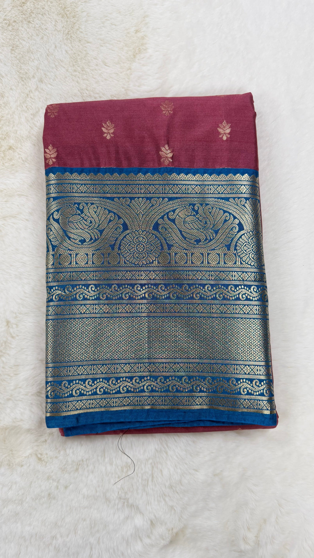 Banarasi Silk Saree Weinrot-Royalblau mit Silber-Buttas
