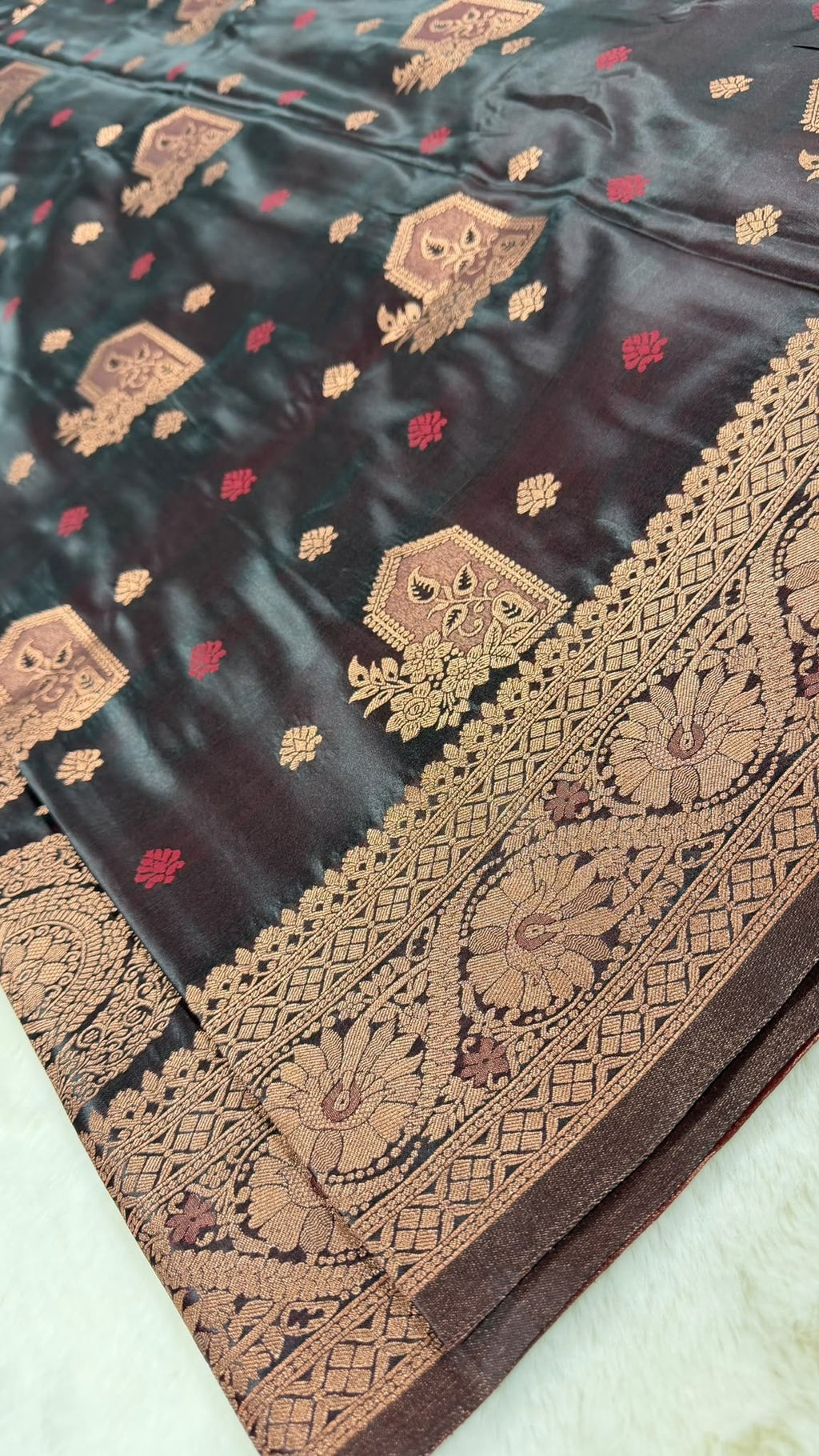 Banarasi Silk Saree – Dark Wine & Gold