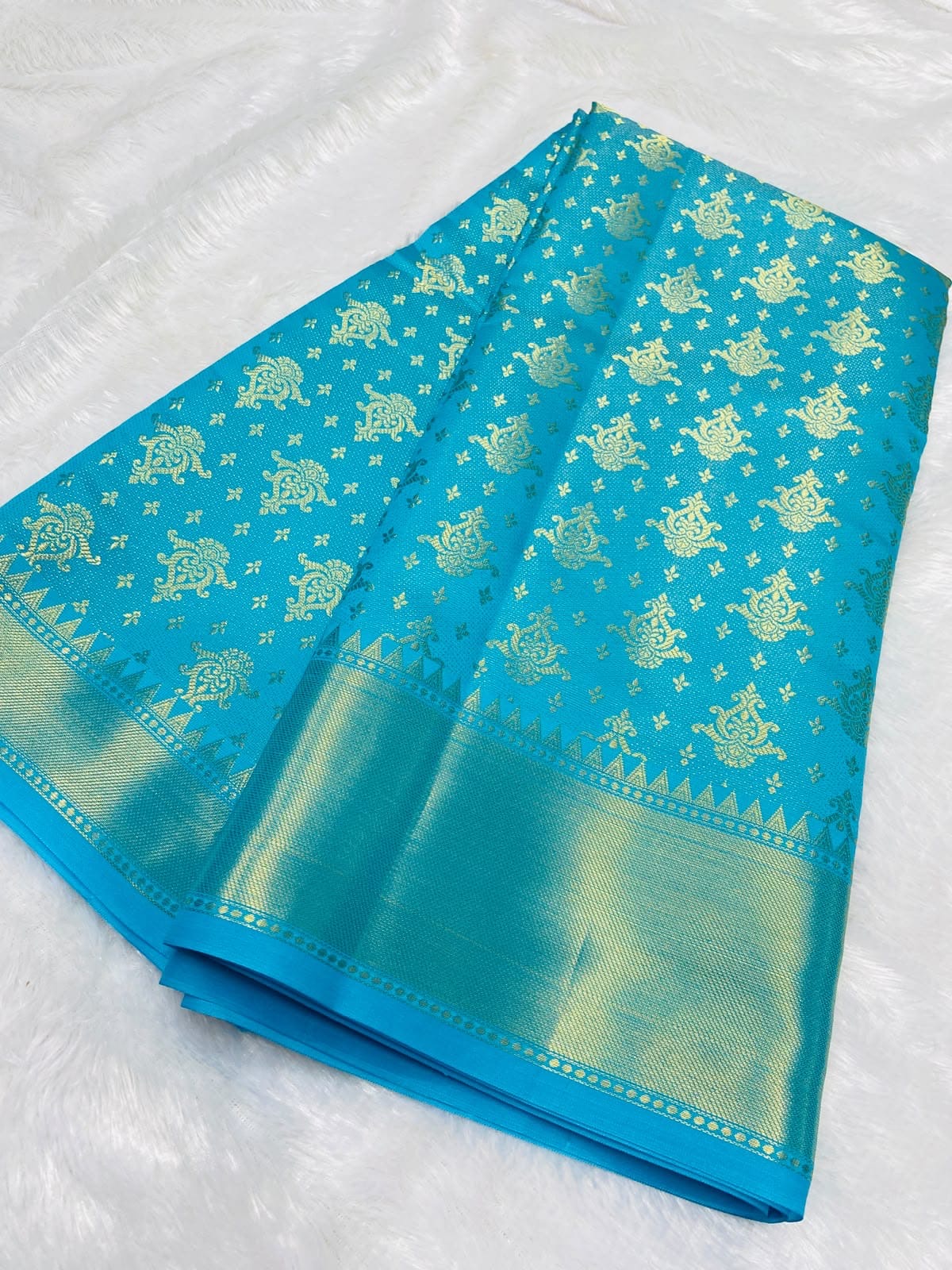 Trending Viral Banarasi Semi Soft Saree – Sky Blue with Gold Zari