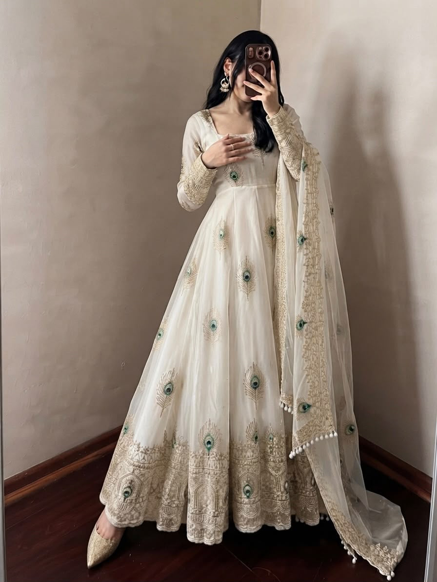 Designer-Gown Größe XXL