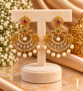 Jhumka-Ohrringe