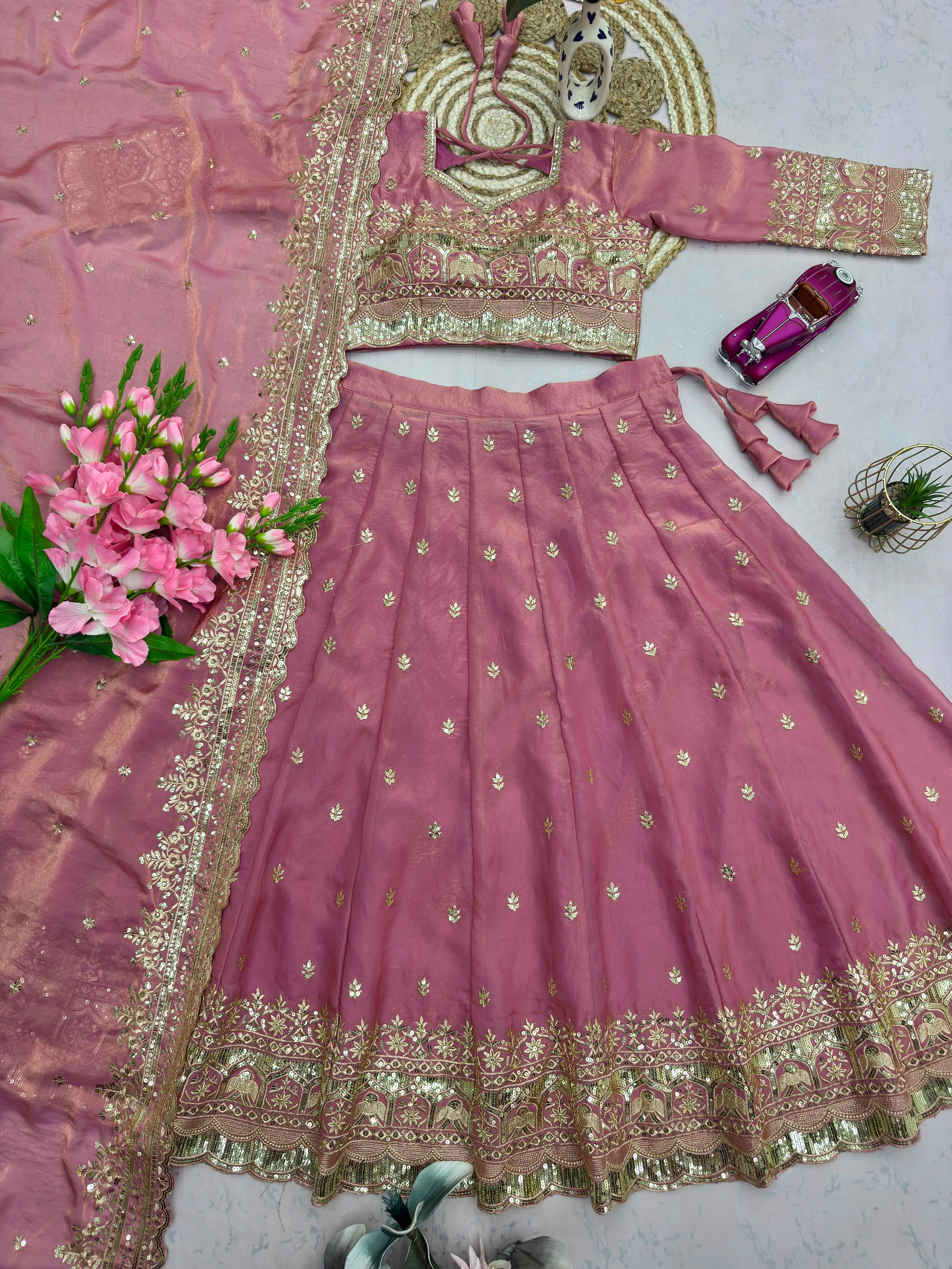 Lehenga stiched in L size
