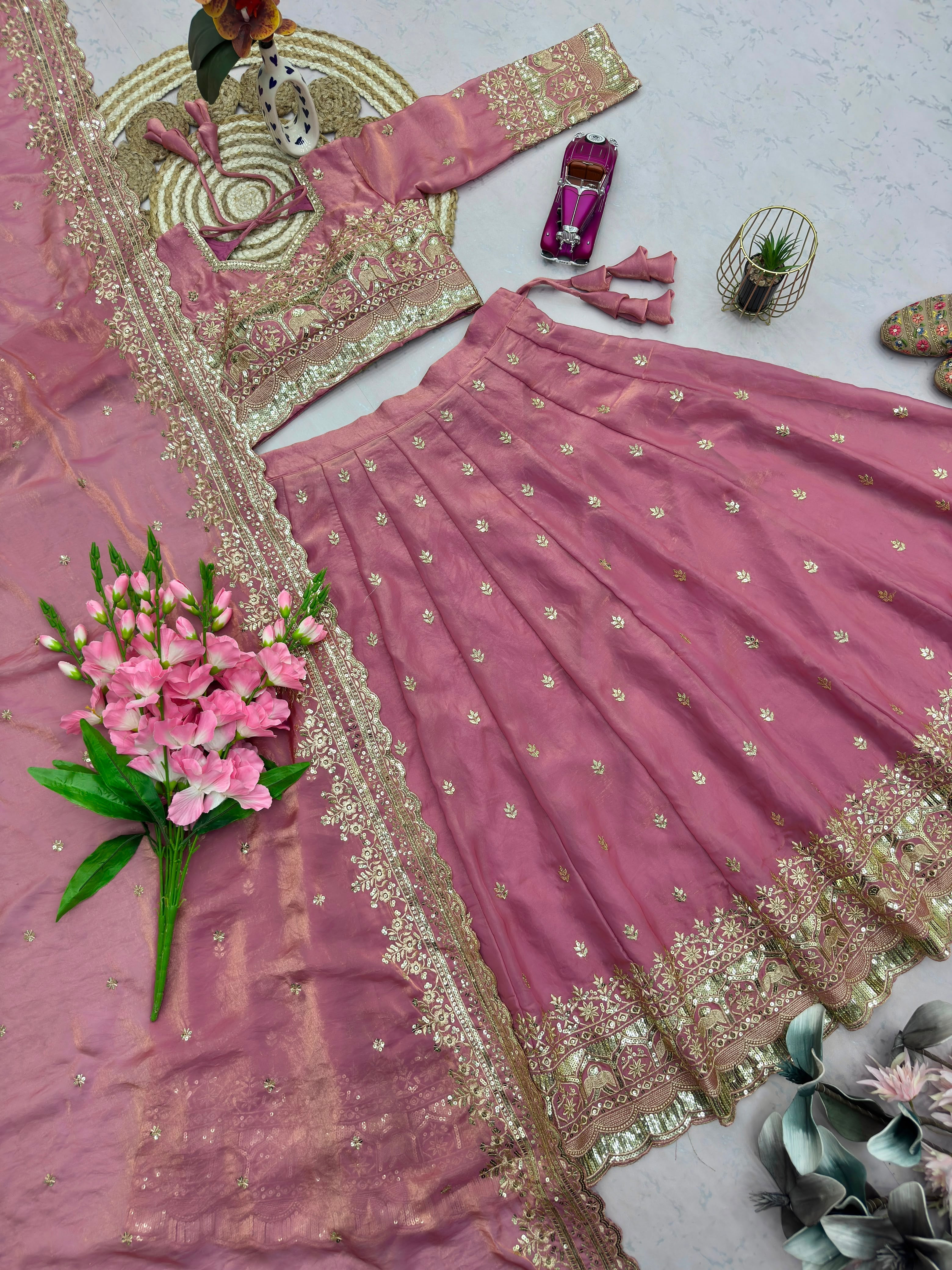 Lehenga stiched in L size