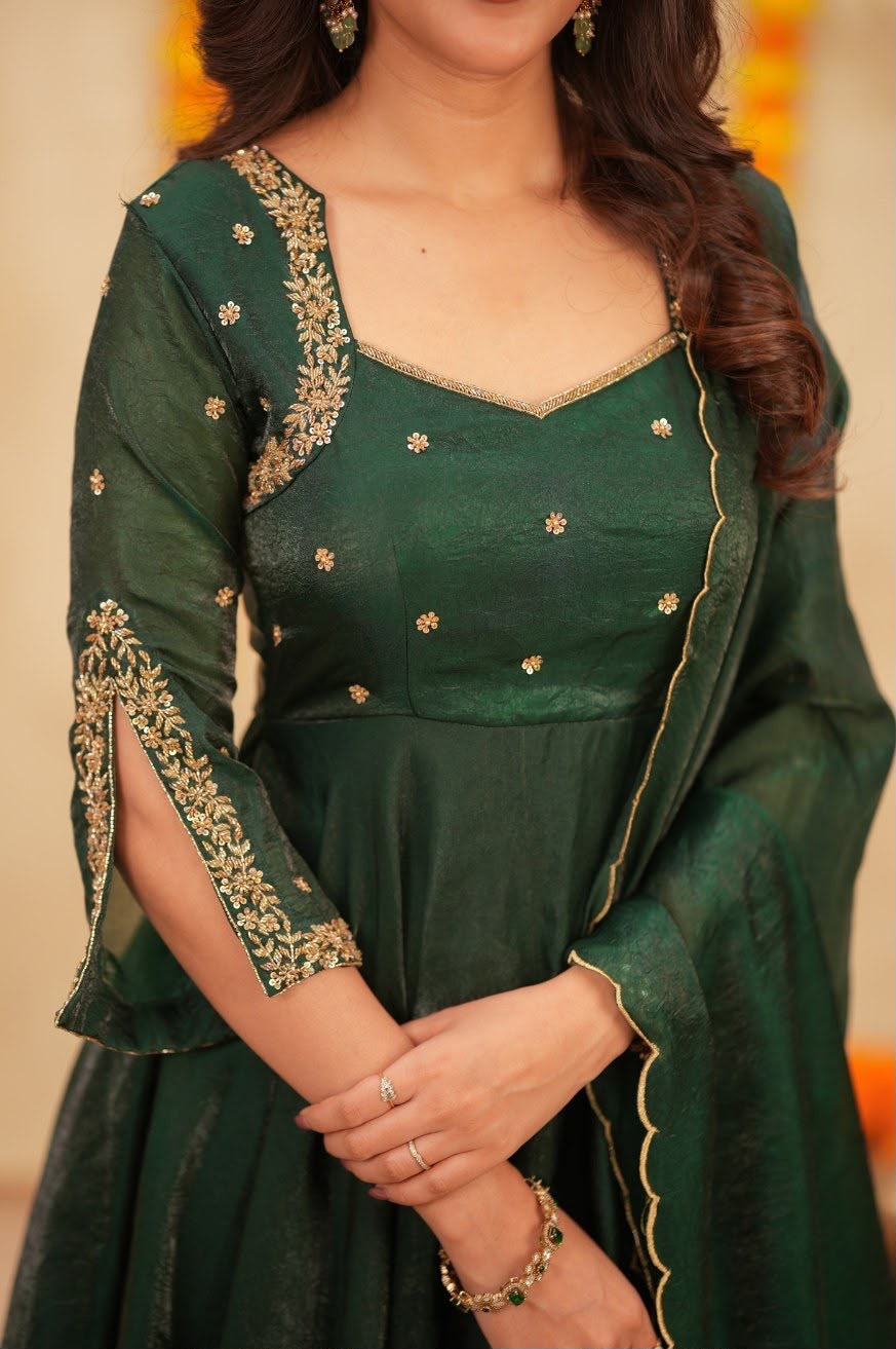 VANYA EMERALD ✨ – Sparkling Georgette Glimmer Gown with Dupatta 2XL
