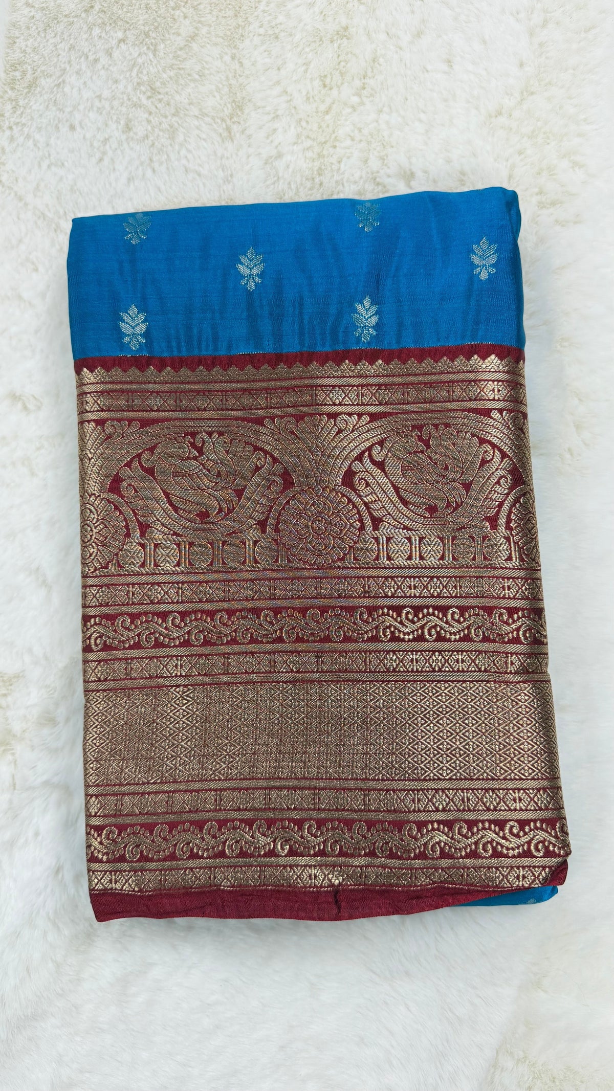 Silk Saree Königsblau-
