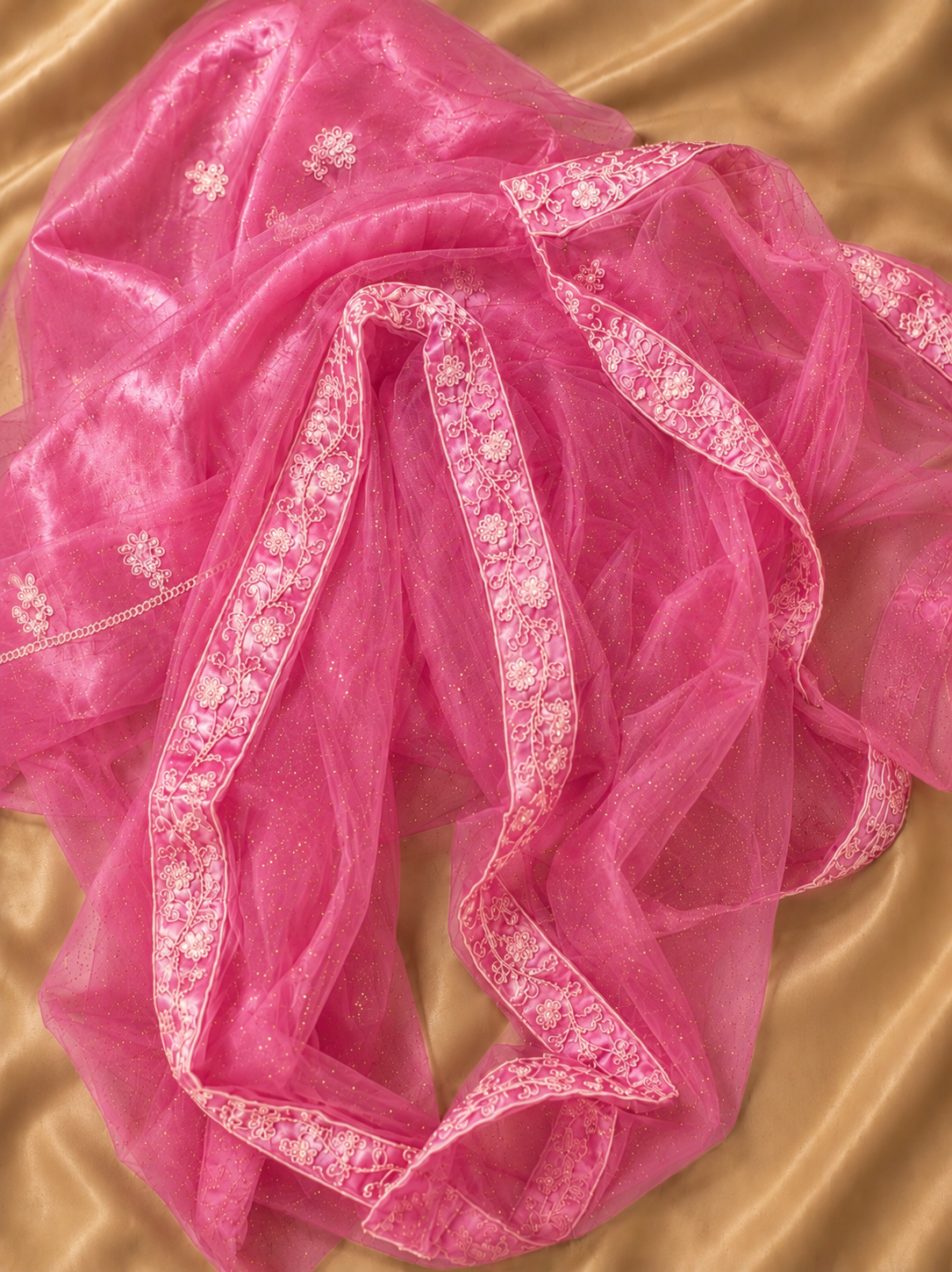 Pink Embroidered Lehenga Set Unstiched blouse