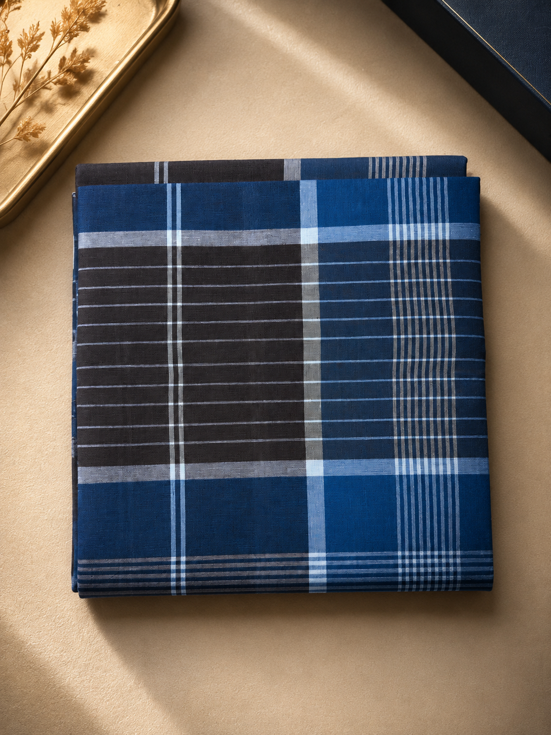 SARAM – Blau/Schwarz Kariert