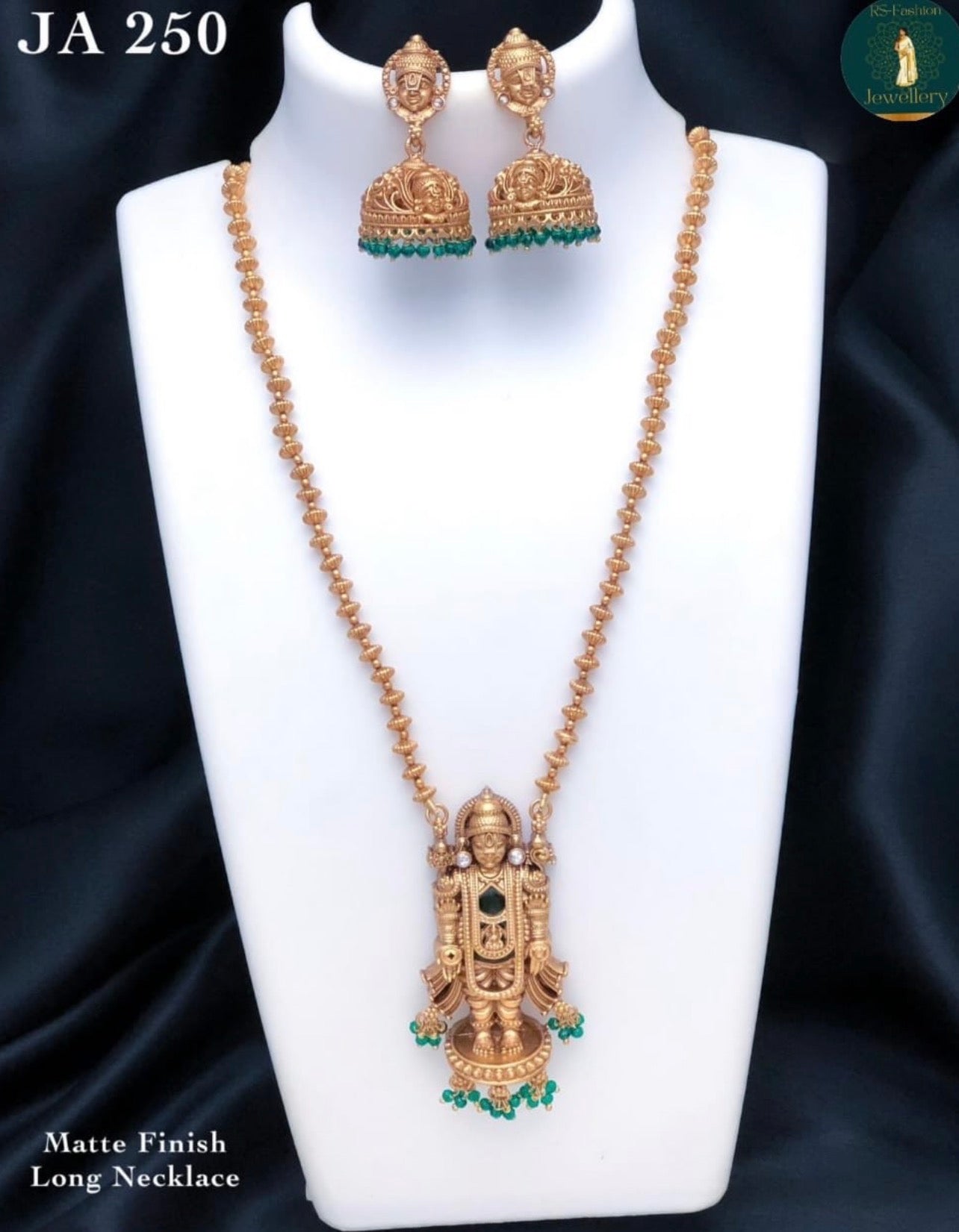 JA 250 – Matte Finish Long Necklace Set (Grün)