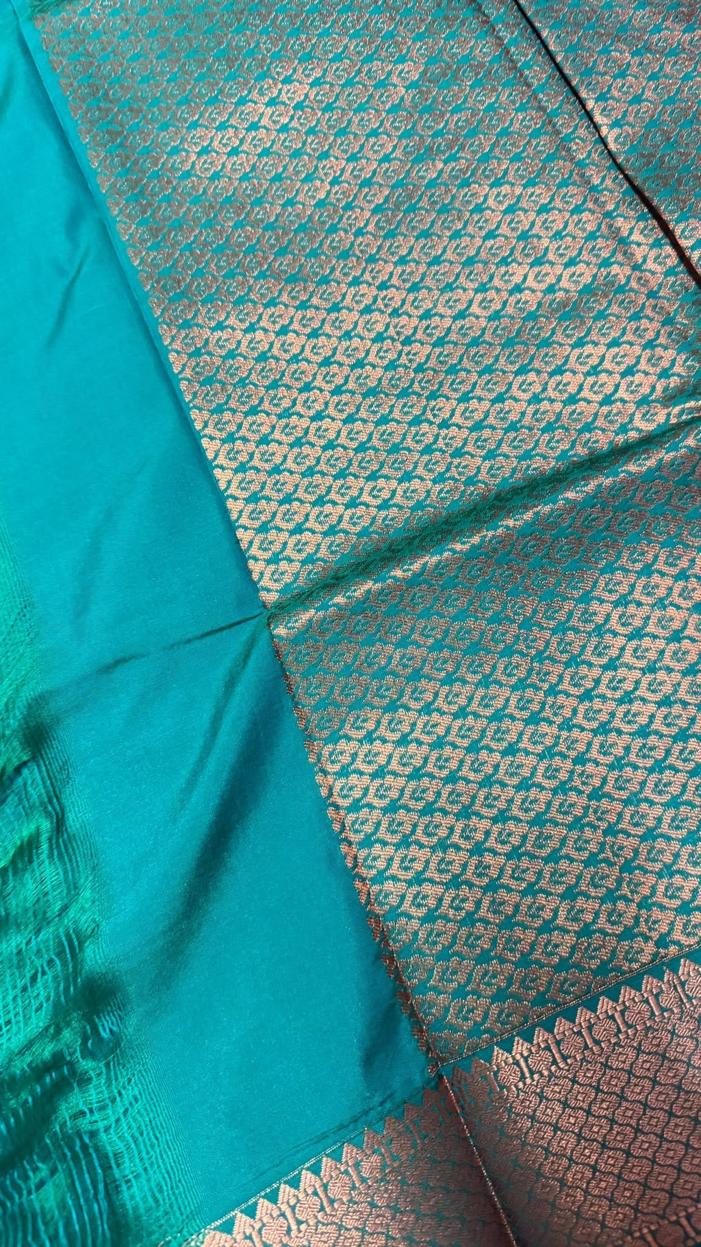 Silk Saree – Teal with Gold Zari Pallu
