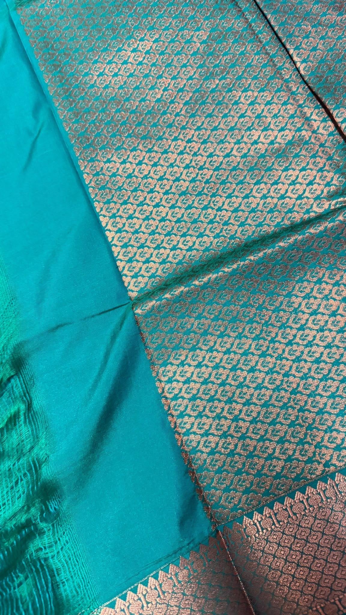 Silk Saree – Teal with Gold Zari Pallu