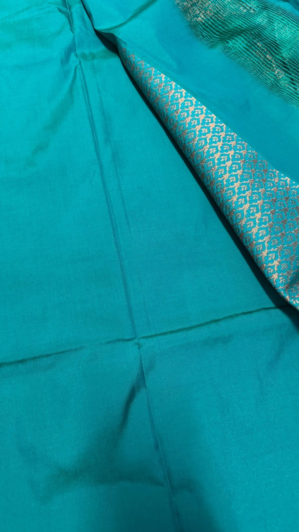 Silk Saree – Teal with Gold Zari Pallu