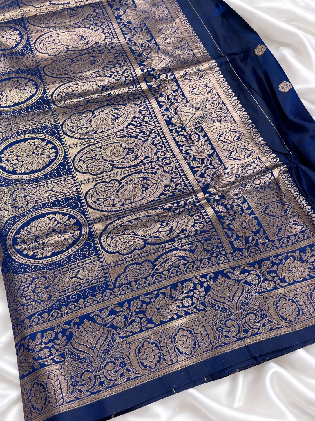 Saree mit Zickzack