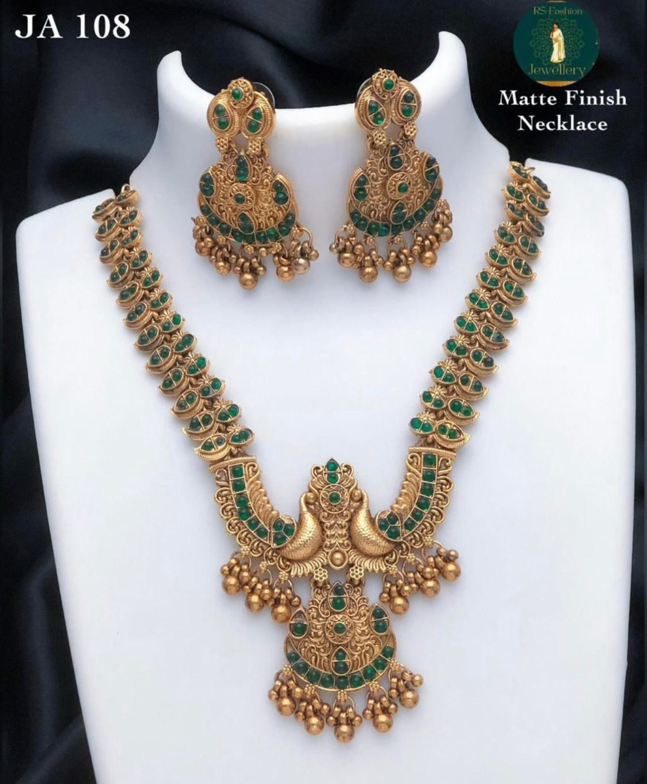 JA 108 Matte Afwerking Ketting Set
