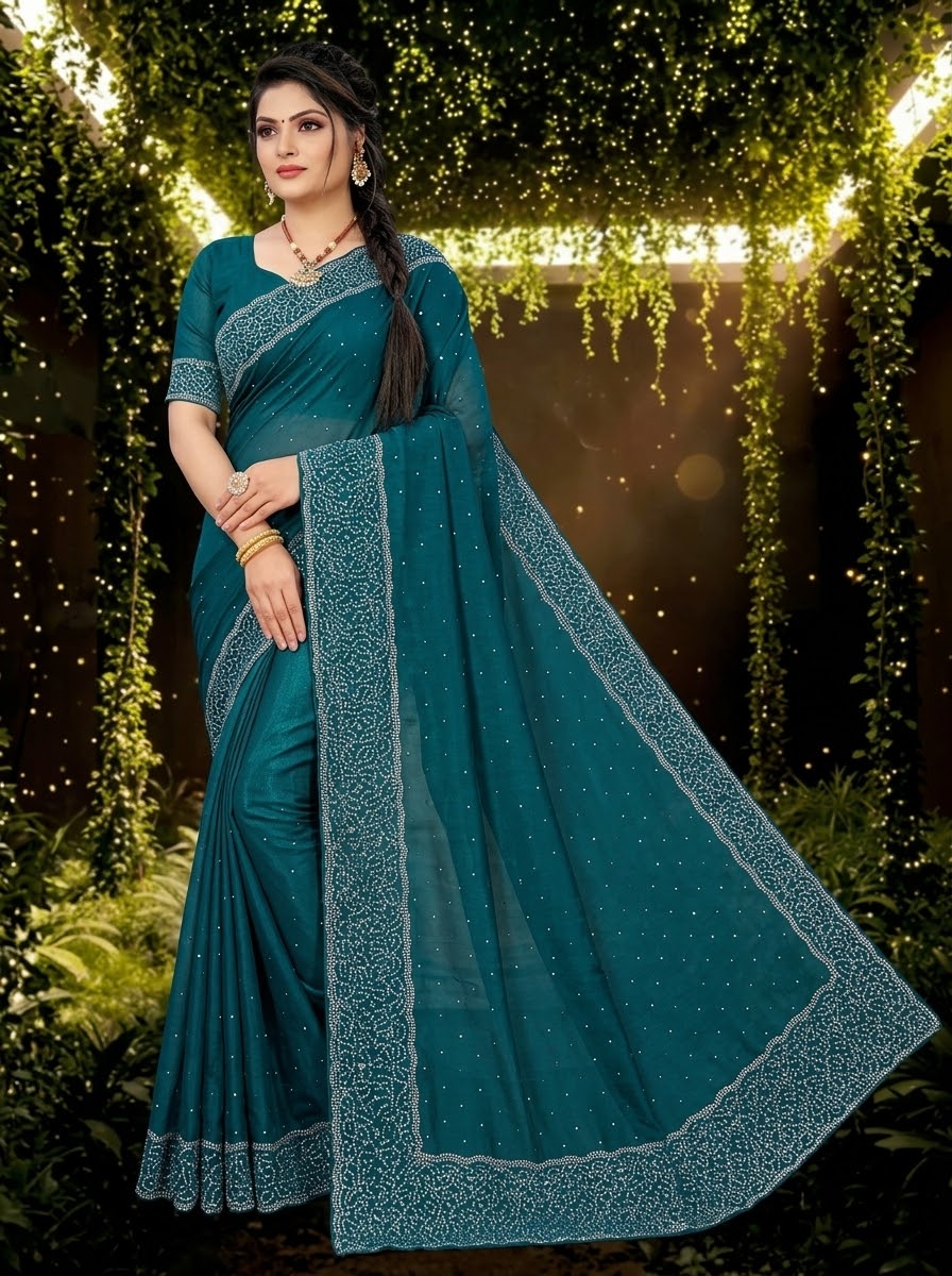 Petrolfarbener Saree mit floraler Glitzerbordüre