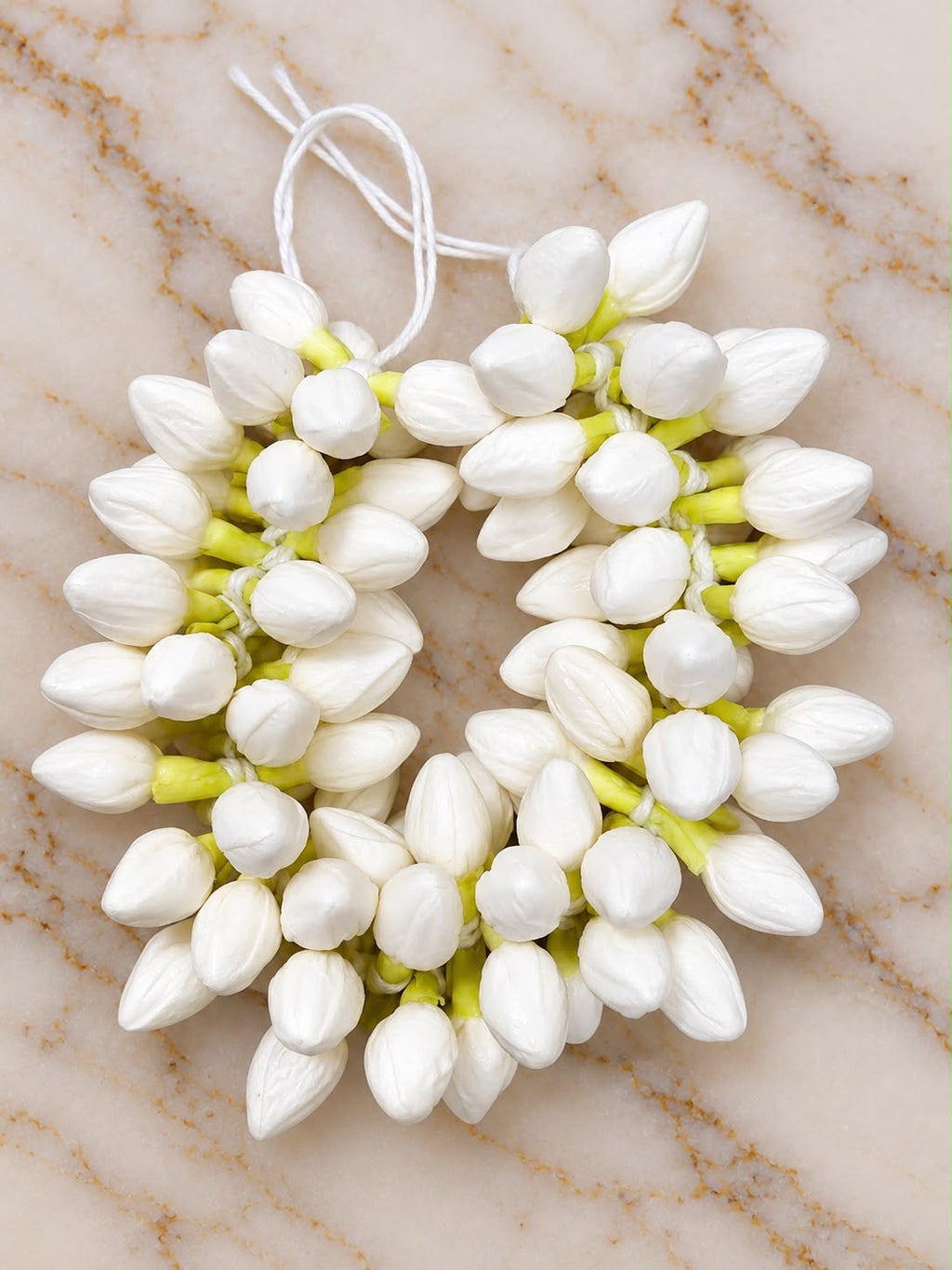 Jasmin-Gajra – Handgebundene Blütengirlande