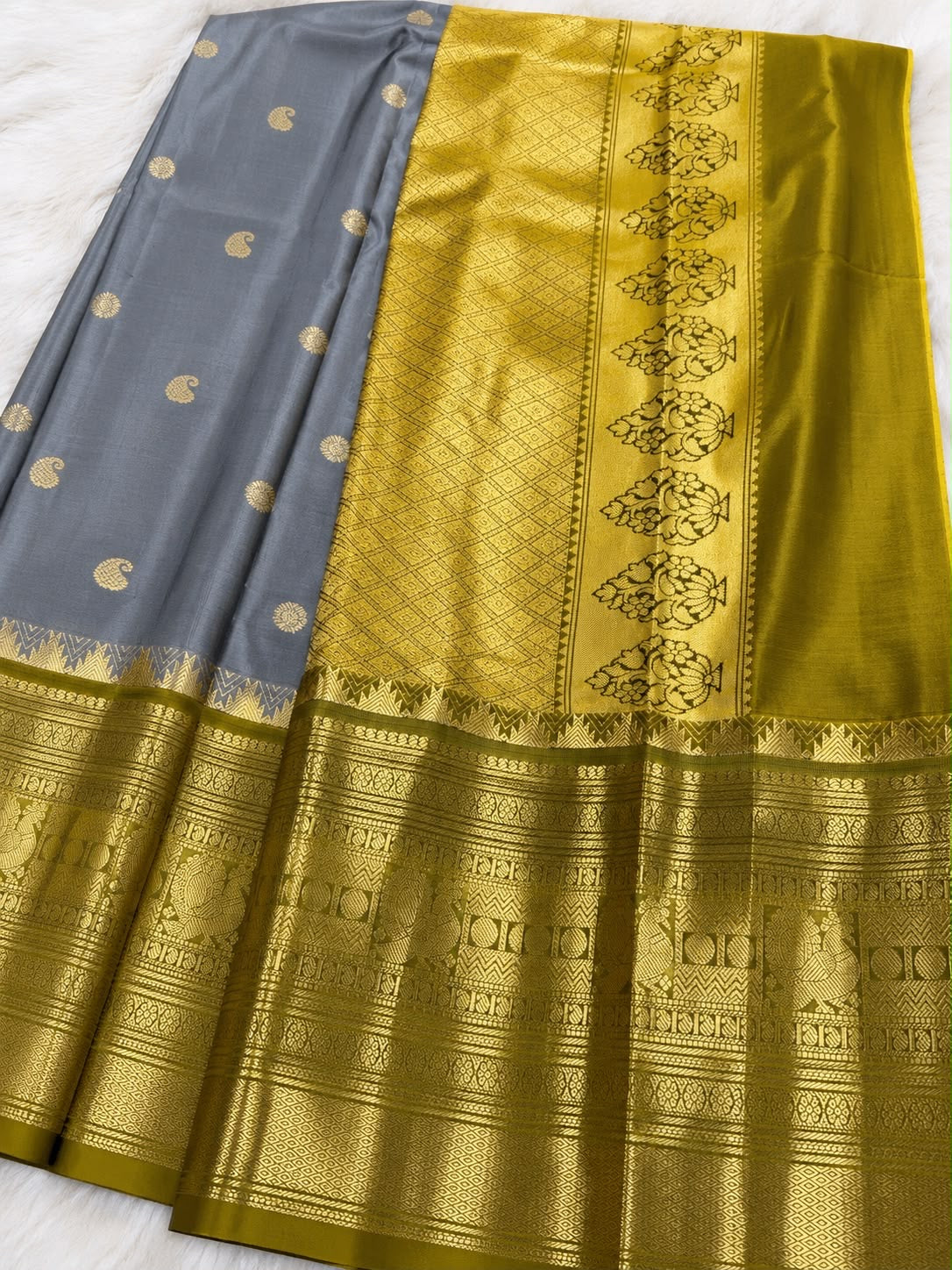 Grey & Olive-Gold Saree with Stitched Blouse – Chest 100 cm