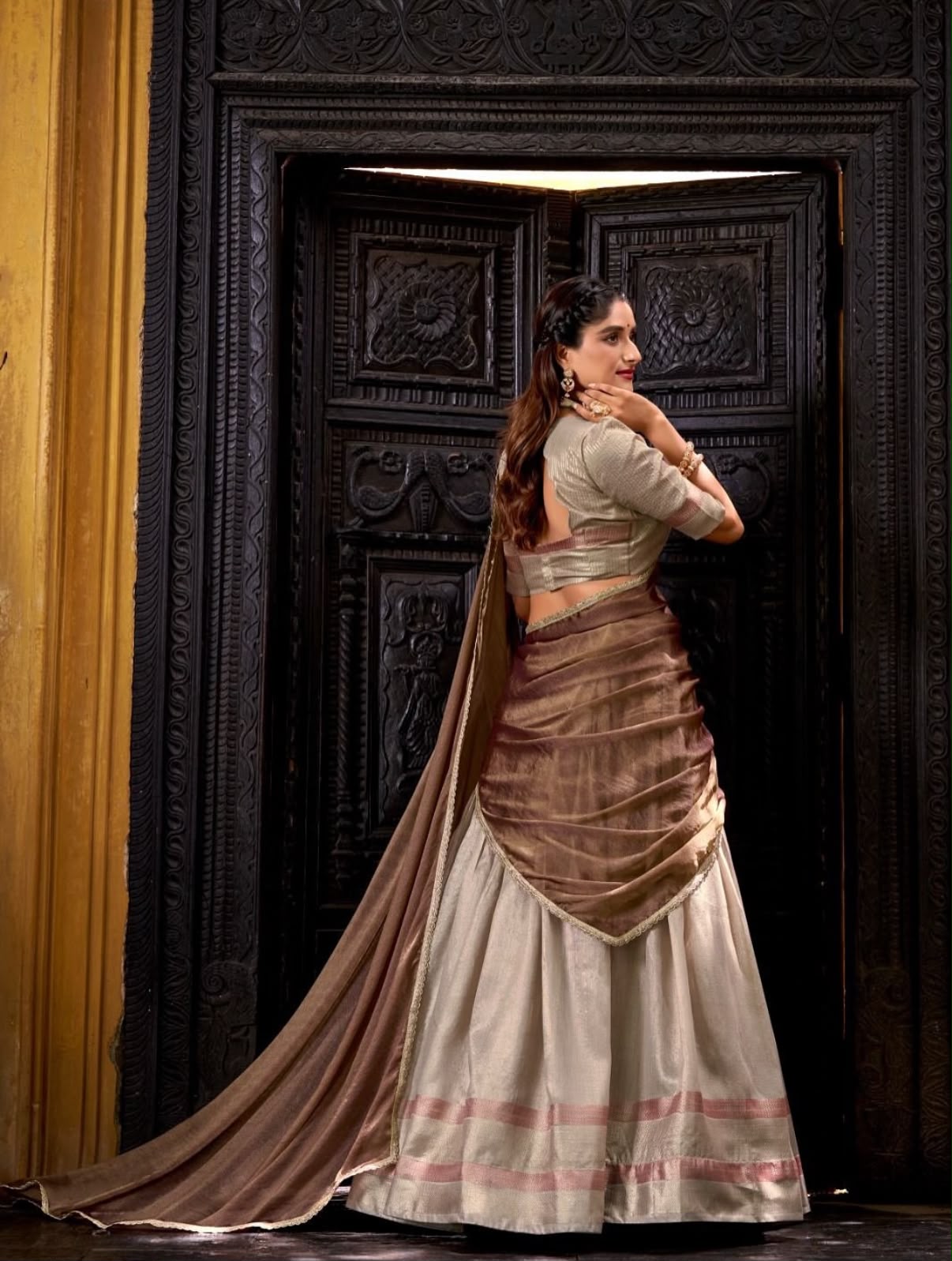 Elegantes Lehenga-Set Grau & Braun S Major to XXL